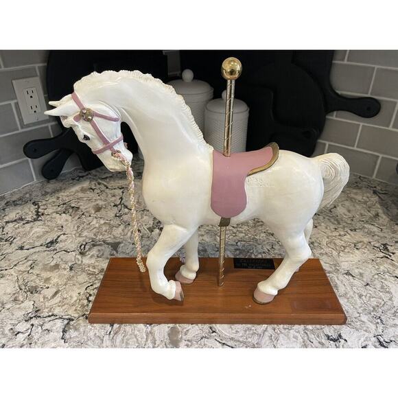 pjs carousel horse-Cassandra - Picture 1 of 6